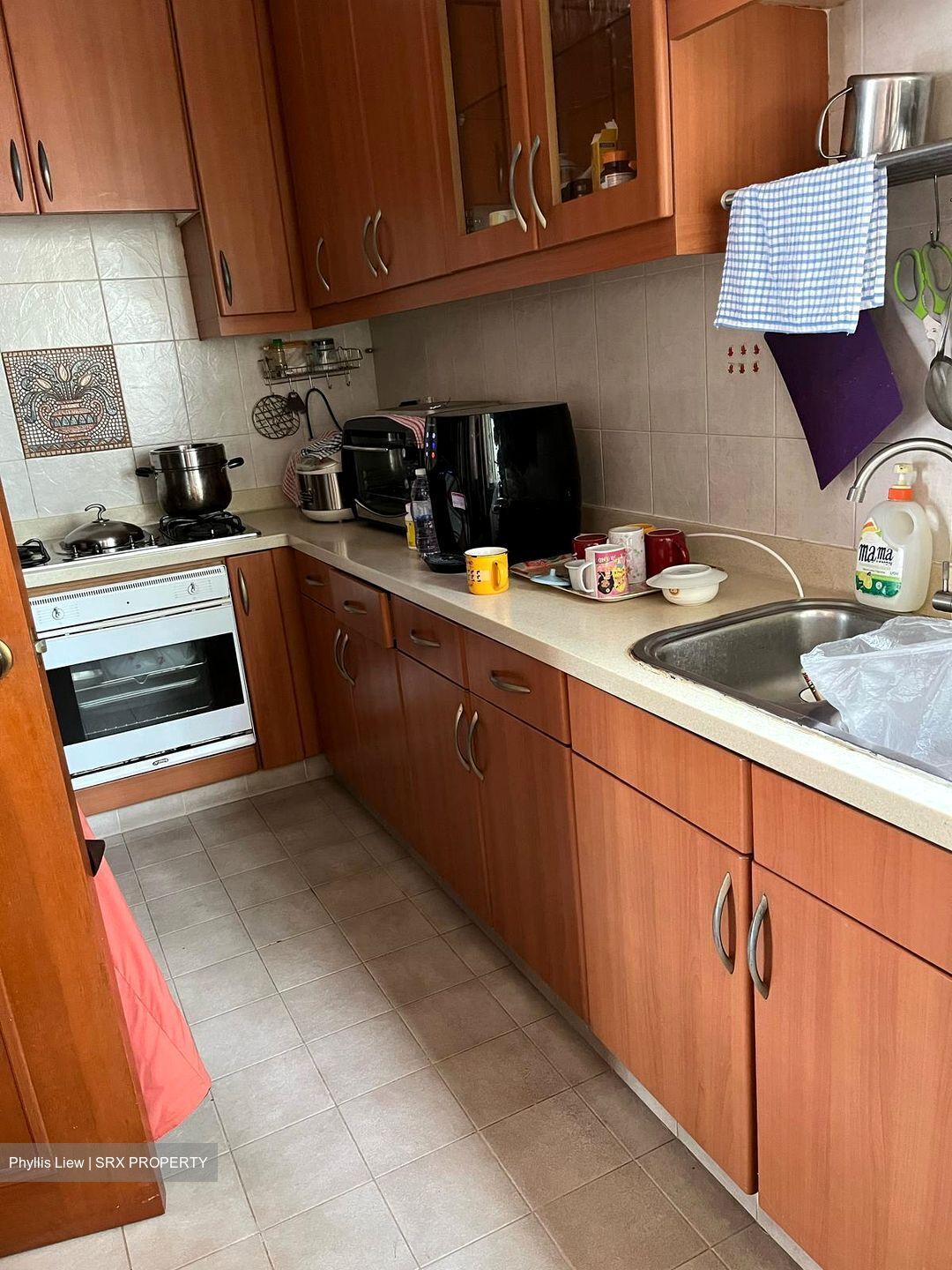 Sunrise Gardens (D28), Condominium #567975631